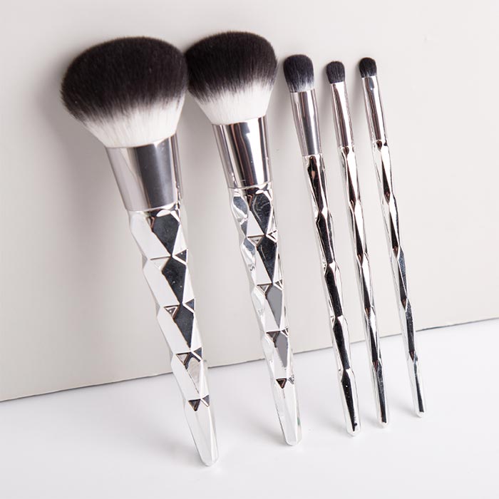 Silver Prism Makeup Brush Set (5 pieces)