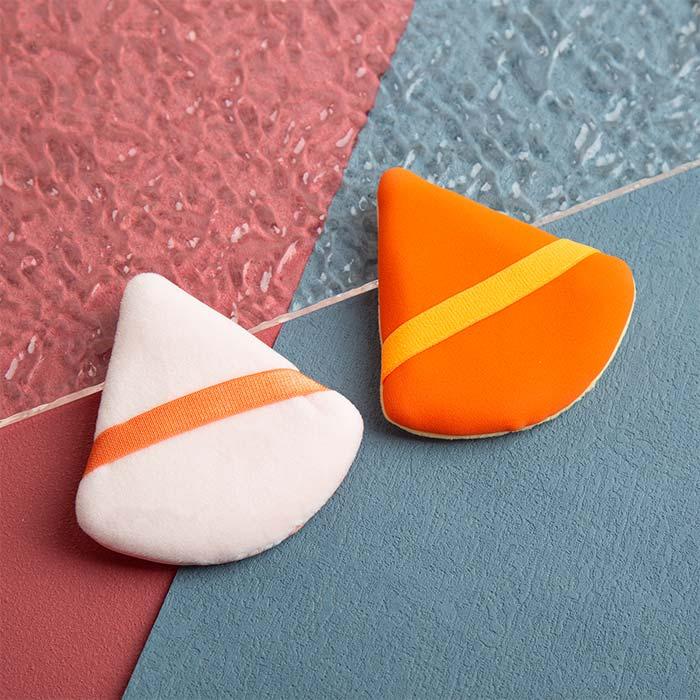 Triangle makeup puff set  (orange & white)