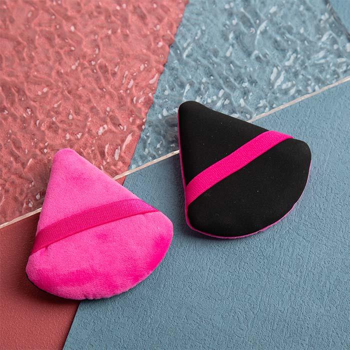 Triangle makeup puff set (black & rose red)