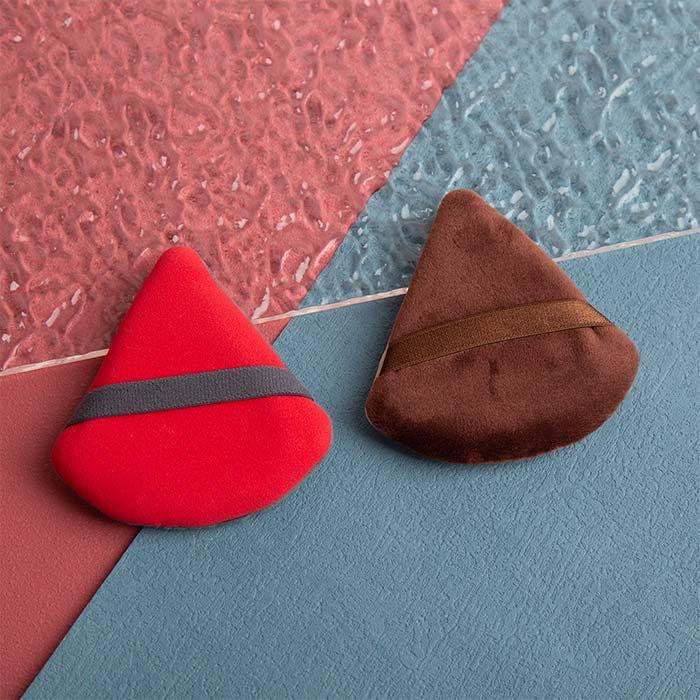 Triangle makeup puff (red & brown)