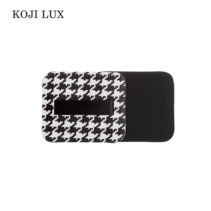 Square houndstooth-patterned powder puff 